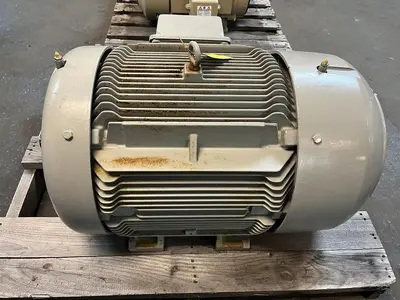 New | in-Stock SIEMENS 1LE242130B112AA3 A.C. Motors Ohio US | Surplus Asset Holdings #1207115