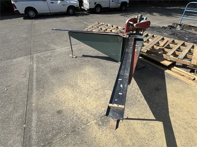 Used CLARY _UNKNOWN_ Miter Saws Oregon US | MachineryMax #1357919