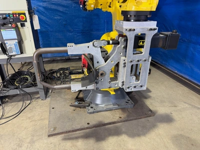 2014 FANUC R2000iC/165F 6 Axis Robots | K.B. Industries LLC (5)