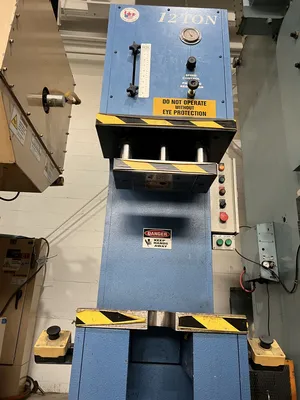 Used PRESS MASTER PRESS MASTER CFP-12T PRESS C-Frame Presses Michigan US | Alma Machinery #1327037