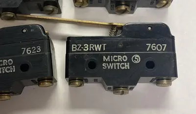 New | in-Stock HONEYWELL BZ-3RWT Miscellaneous Equipment (Electrical & Power) | Surplus Asset Holdings #1194604