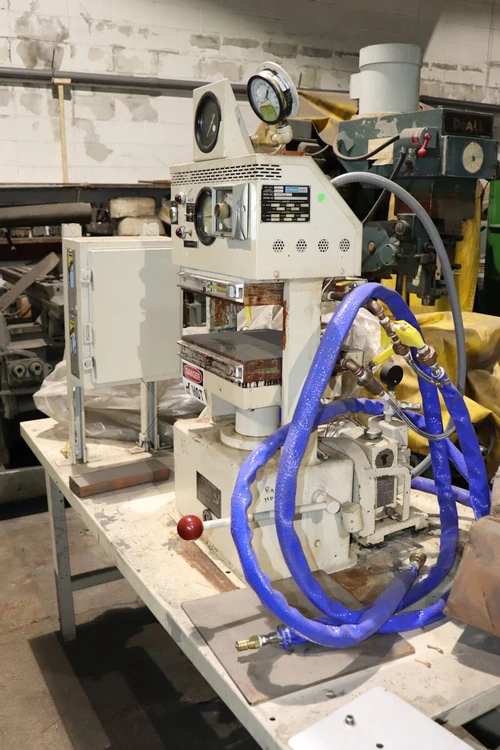 Used PHI SPW-229C Hydraulic Presses Minnesota US | INTER-PLANT SALES #343848