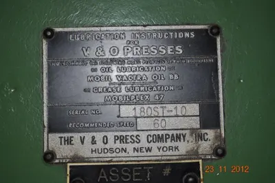 USED 1977 V&O 180 ST