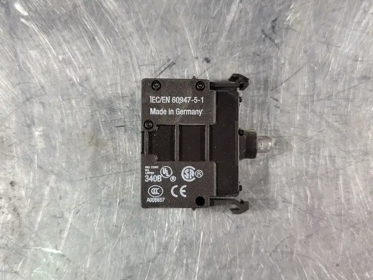New | in-Stock MOELLER M22-LED230-G Lighting British Columbia CA | Lenmark #254006