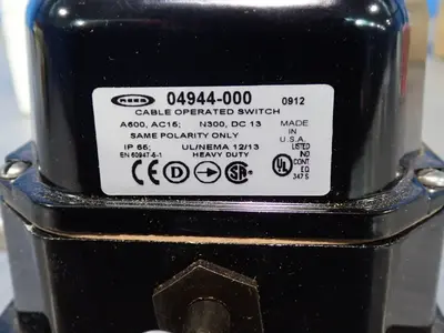 USED REES 04944000