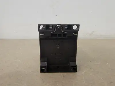 NEW SIEMENS 3RT10151AK61