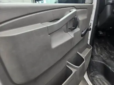 Used 2018 CHEVROLET EXPRESS 3500 Box trucks California US | Ben Kaplan Equipment #1359509