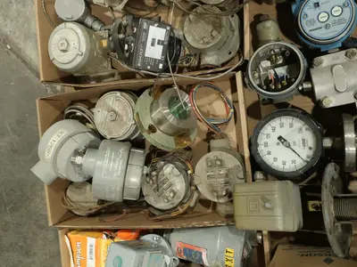 3 PALLETS OF ASSORTED INSTRUMENTATION