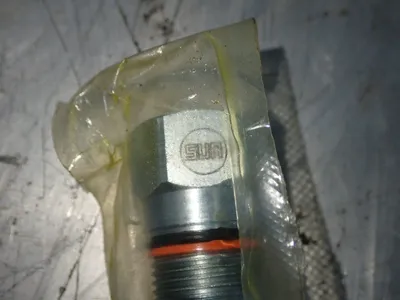 Used SUNHYDRAULICS CXDA XAN OIU7 Valves/Fittings | HGR 24 #732382