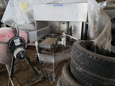 Lakewood Lug Dumper