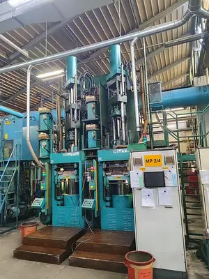 USED RUTIL VERTICAL RUBBER MOLDING MACHINES