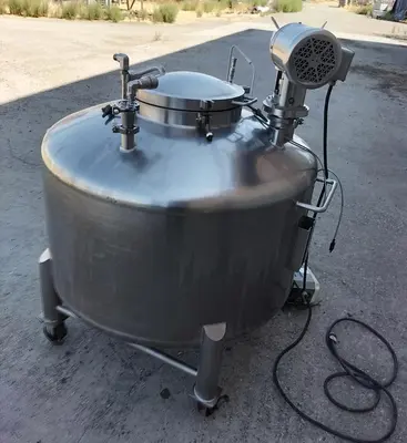 USED 1993 LEE INDUSTRIES 750L DBT