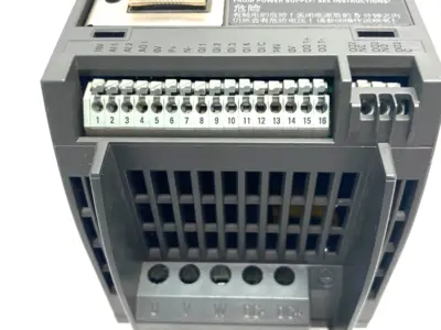 USED SIEMENS SINAMICS V20 VARIABLE FREQUENCY DRIVE 380-480V 3 AC