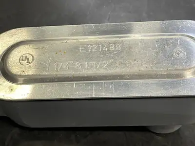 1-1/4" LB Conduit Body w/ Cover