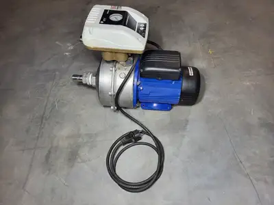 NEW LOWARA CA70/33/B