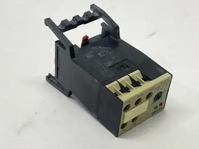 USED SIEMENS SIEMENS 7PX1040-1AJ20