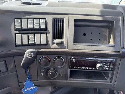 Used 2020 VOLVO VNL Conventional trucks Indiana US | Miedema Asset Management Group #1414612