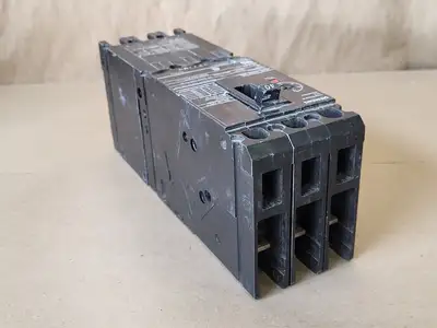 USED SIEMENS CED63A040