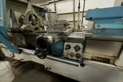Boehringer VDF DUS 560 (1993) CNC Lathe