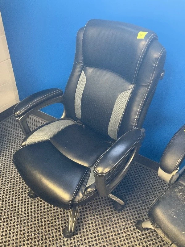 Serta vinyl adjustable office chair