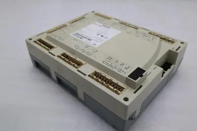 Siemens LMV51.140B1 Burner Control Fuel Air Ratio Load Landis Staefa STOCK 5302
