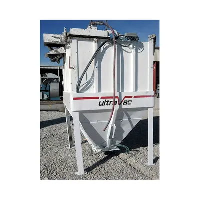 1,072 CFM Used UltraVac Industrial Vacuum Dust collector 153 sq ft