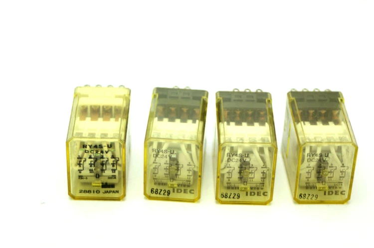 Used IDEC RY4S-U Relays & Switches California US | Davliegogo LLC #1708189