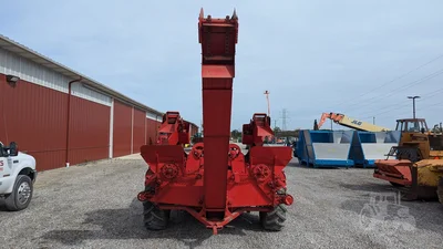 USED 1957 FORD 971
