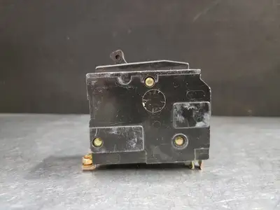 USED SQUARE D QOB230