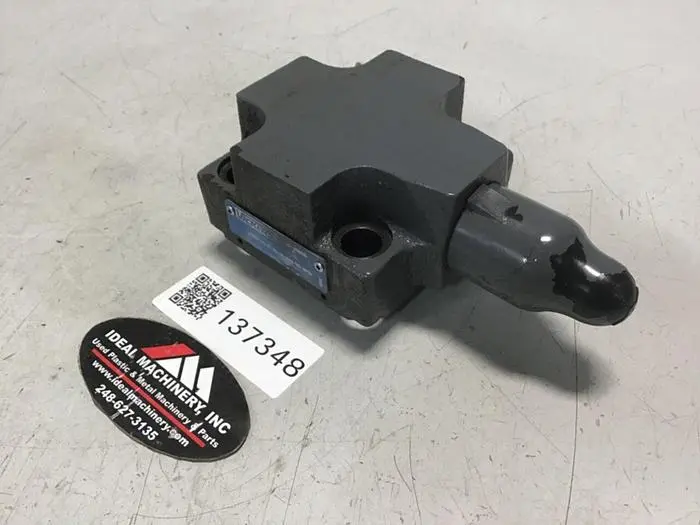Used VICKERS CVCS25CS2W24510AP10 Valves/Fittings Michigan US | Ideal Machinery #588074