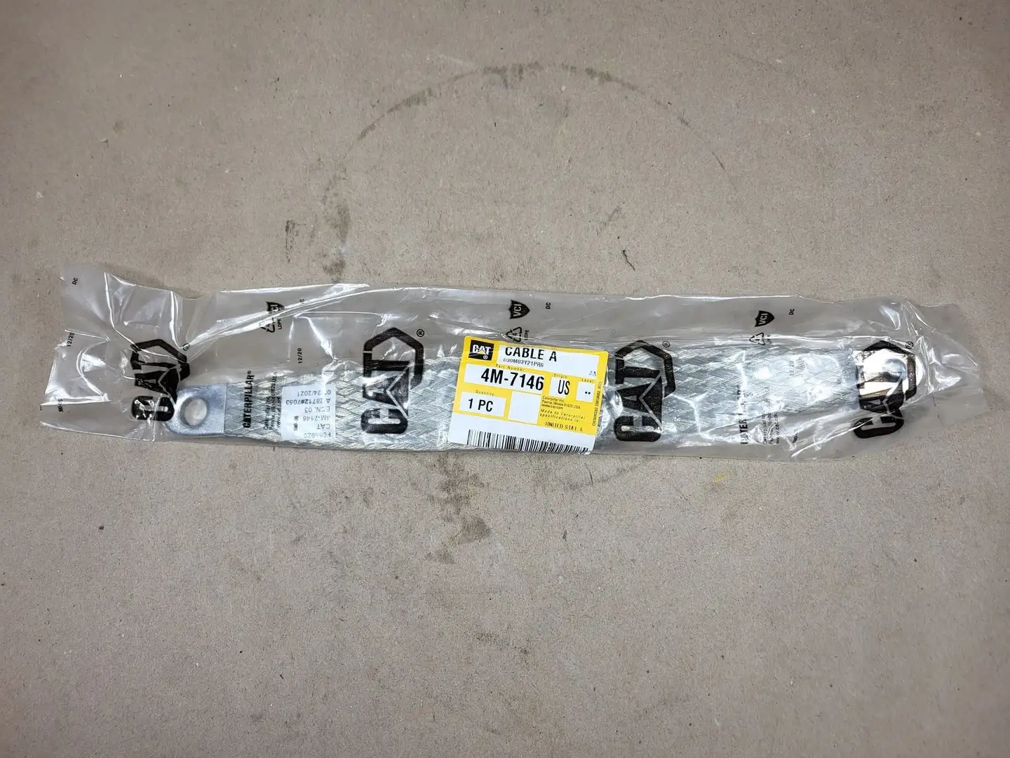 NEW CATERPILLAR 4M-7146