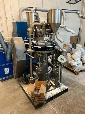 Stokes BB2 27 station tablet press