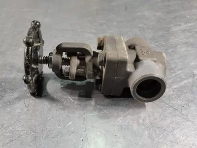 USED 2006 DSI VALVES 4211 A8-18