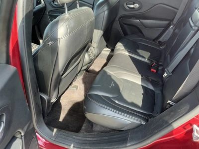 USED 2016 JEEP CHEROKEE