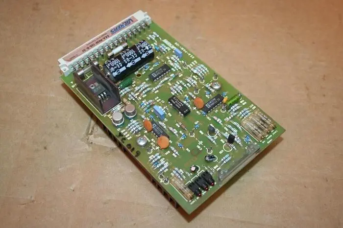 Used VICKERS EEA-PAM-126-B-30 Circuit Boards Michigan US | Ideal Machinery #692384