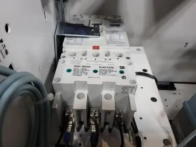 USED EATON SVX005A1-5A4N1