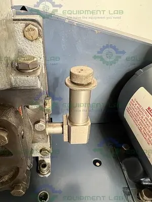 USED WELCH CHEMSTAR 1400N ROTARY VANE OIL BELT VACUUM PUMP W/ WESTINGHOUSE AC MOTOR