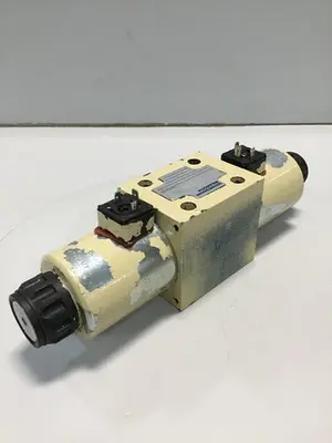 USED MANNESMANN REXROTH 4WE10J32CG24N9K4