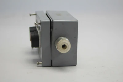 Used IDEC HW1B-M1F10-G & HW1B-M1F01-R Misc Electrical & Power Parts California US | Davliegogo LLC #1729765