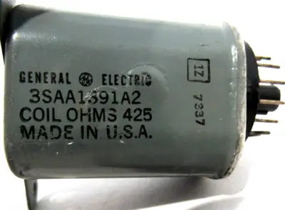 LOT OF 2 USED GENERAL ELECTRIC 3SAA1391A2 RELAY PLUG