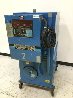 USED CINCINNATI MILACRON CDD-100