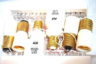 4 NEW AREA LIGHTING RESEARCH T-120 4/02 UNIVERSAL T LAMP T120