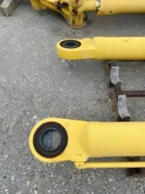 USED 2014 KOMATSU PC800