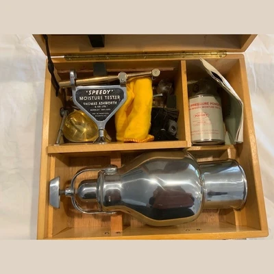 USED THOMAS ASHWORTH & CO. SPEEDY MOISTURE TESTER