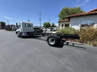 Used 2017 HINO INTERNATIONAL Cab Chassis trucks California US | Commerce Truck Equipment Sales #1548702