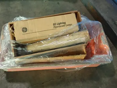 Fluorescent Lamp Bulbs - 45749