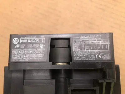 Allen-Bradley 194R-NJ030P3 Ser. B 30A 3 Pole Fusible Disconnect Switch 600VAC