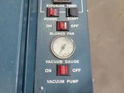 USED ATLAS GRAPHIC EQUIPMENT MODEL-5 WAY VAC-U LITE