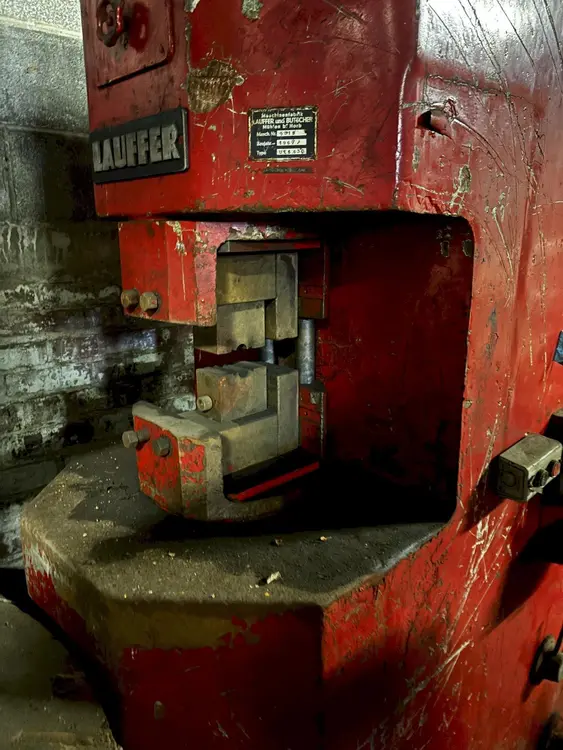 Used LAUFFER _UNKNOWN_ Swaging Presses Ohio US | Yoder Brothers machinery #293058