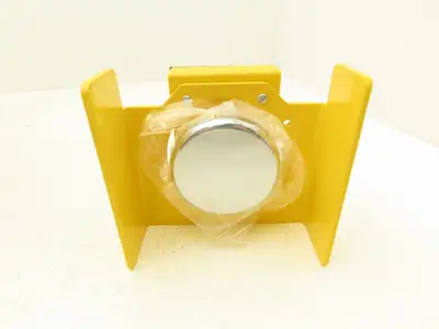 Allen Bradley 800P-F2CGAV Palm Operated Push Button Switch Flush Mount 1NO 1NC